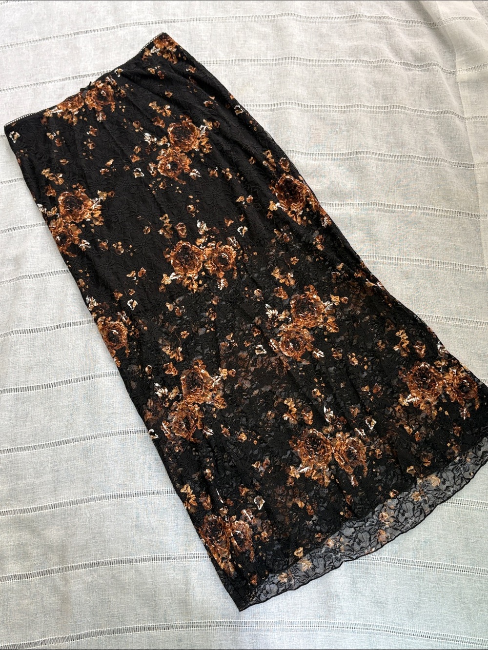 Promesa Black Maxi Skirt with Brown Floral Lace - Picture 6 of 12